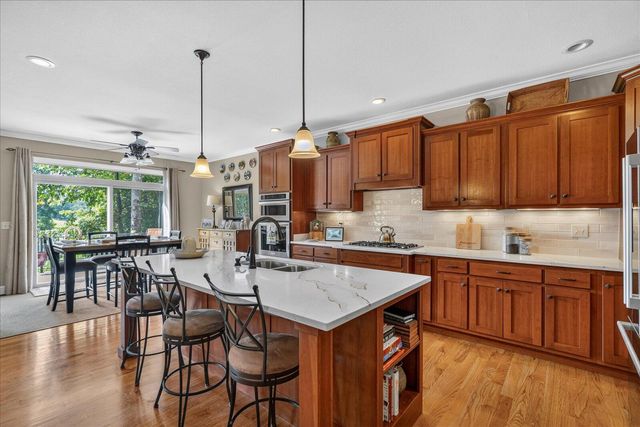 1103 Bunker Ridge Trail, Soddy Daisy, TN 37379