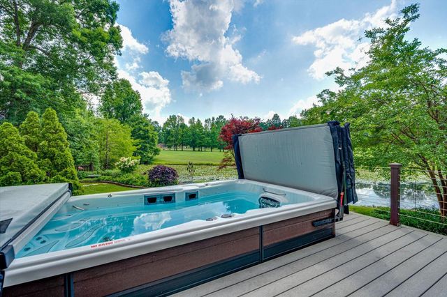 1103 Bunker Ridge Trail, Soddy Daisy, TN 37379
