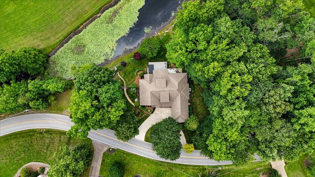 1103 Bunker Ridge Trail, Soddy Daisy, TN 37379