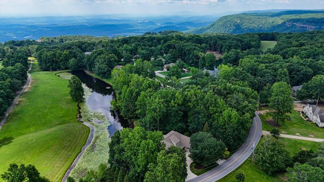 1103 Bunker Ridge Trail, Soddy Daisy, TN 37379