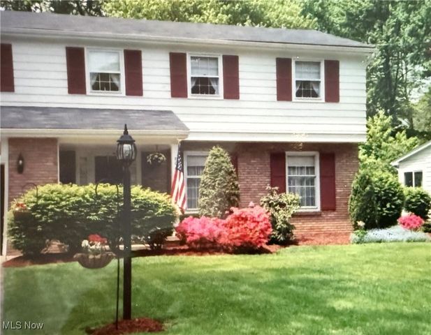 8068 Deerpath Drive, Boardman, OH 44512