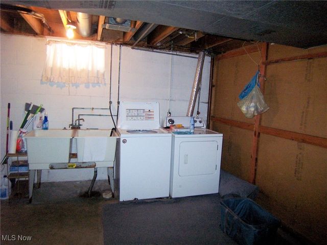 8068 Deerpath Drive, Boardman, OH 44512