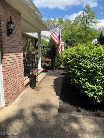 8068 Deerpath Drive, Boardman, OH 44512