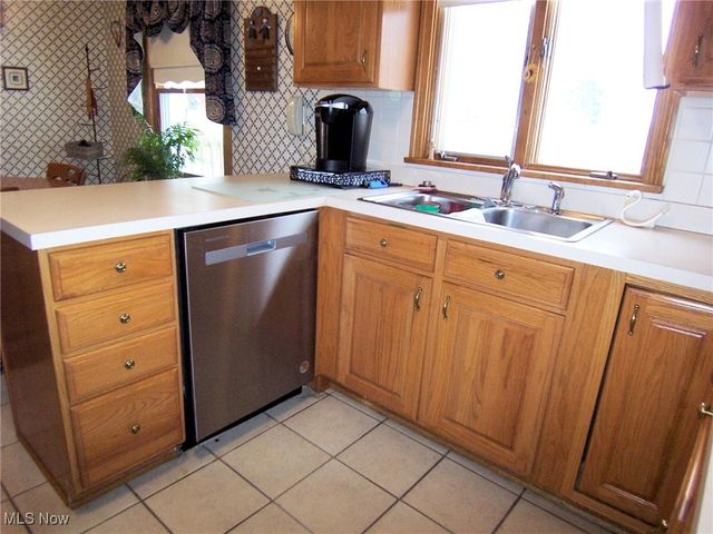 8068 Deerpath Drive, Boardman, OH 44512