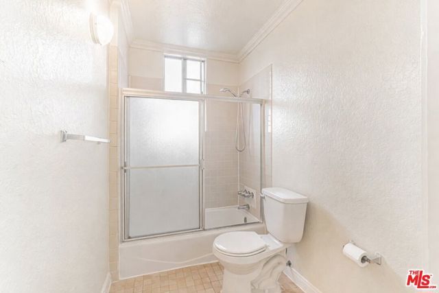 5640 Franklin Avenue 200, Los Angeles, CA 90028