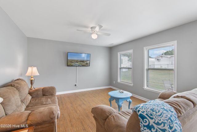 3216 Greenbriar Avenue SW, Supply, NC 28462