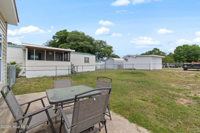 3216 Greenbriar Avenue SW, Supply, NC 28462