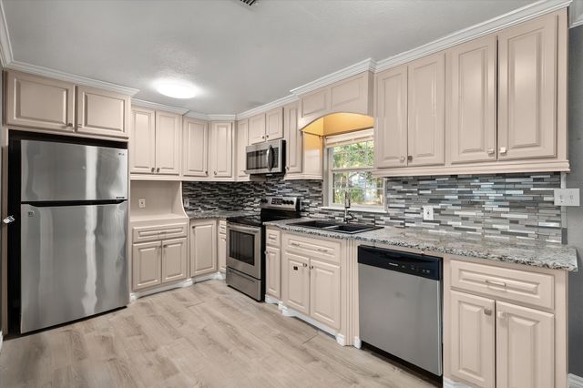 320 N 36th Street, Corsicana, TX 75110