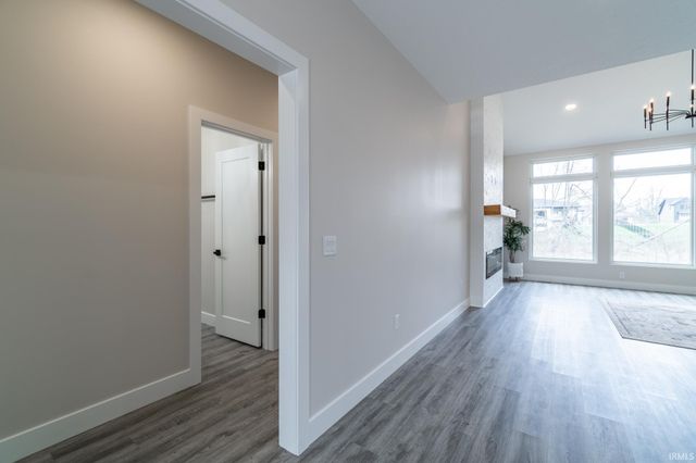 619 Sandringham Pass, Fort Wayne, IN 46845