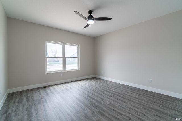 619 Sandringham Pass, Fort Wayne, IN 46845