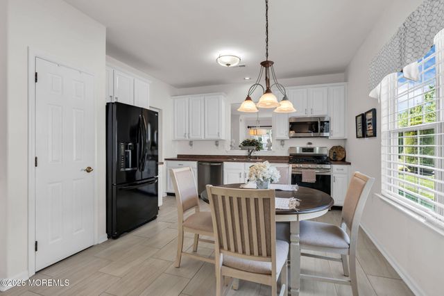 3 El Greco Drive, Manchester, NJ 08759