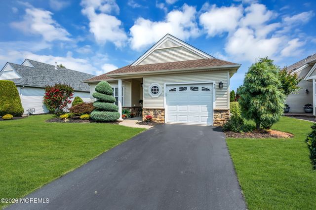 3 El Greco Drive, Manchester, NJ 08759