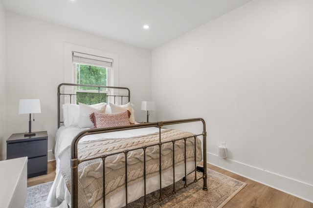 29 Sterling St 29, Weymouth, MA 02188