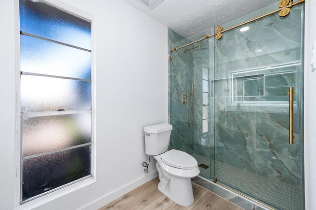 2118 Pepperglen Court, Missouri City, TX 77489