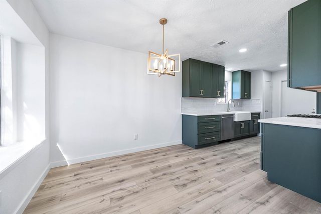 2118 Pepperglen Court, Missouri City, TX 77489