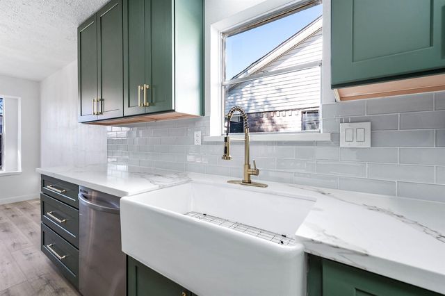 2118 Pepperglen Court, Missouri City, TX 77489