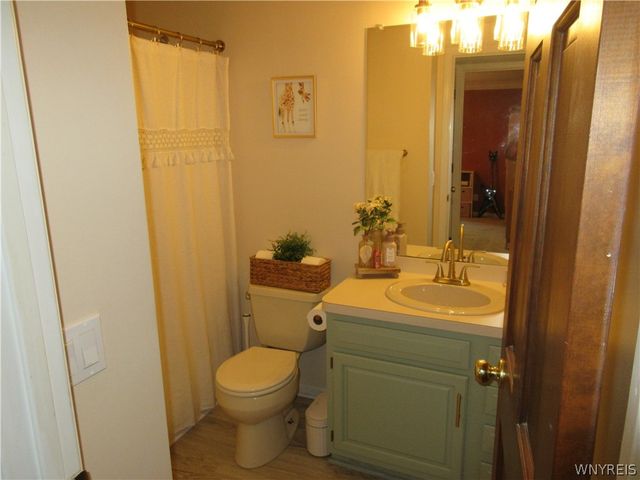 5799 Broadway Street 3, Lancaster, NY 14086