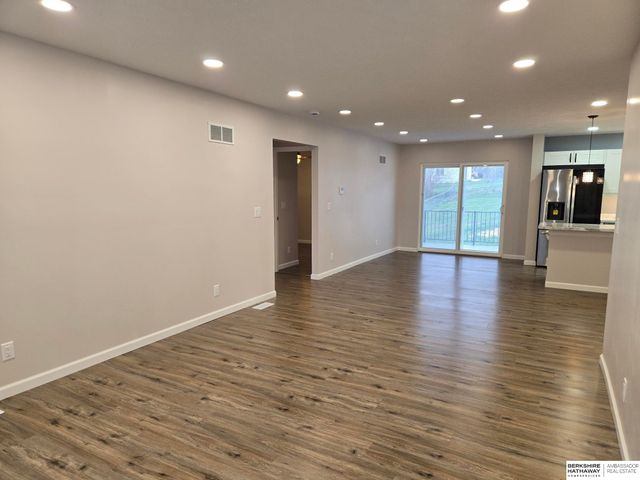 612 S 6TH Street, Plattsmouth, NE 68048