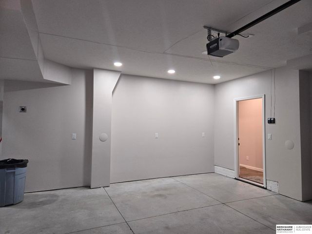 612 S 6TH Street, Plattsmouth, NE 68048