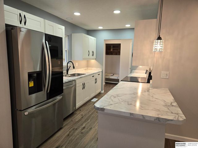 612 S 6TH Street, Plattsmouth, NE 68048