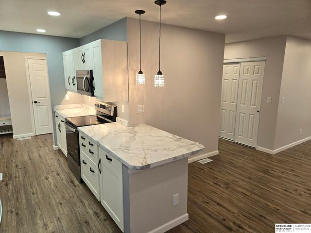 612 S 6TH Street, Plattsmouth, NE 68048