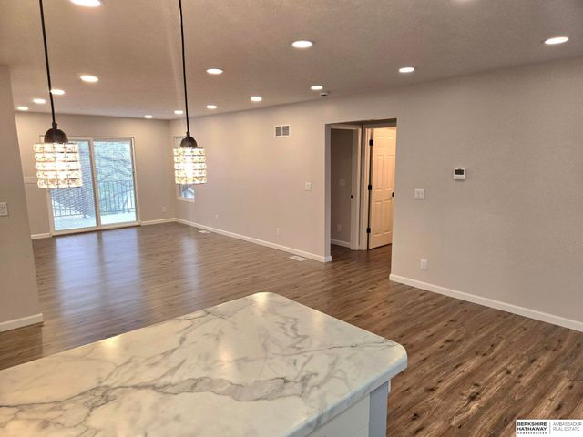 612 S 6TH Street, Plattsmouth, NE 68048