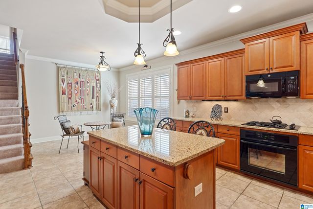 1084 DUNNAVANT PLACE, Birmingham, AL 35242