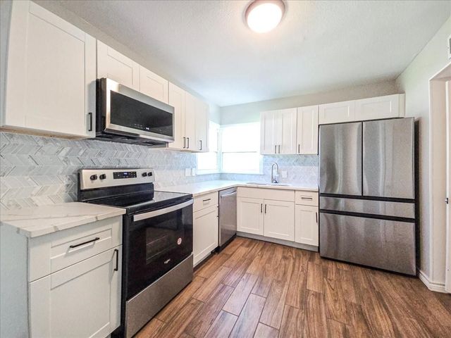 7015 Dover Lane, Richland Hills, TX 76118