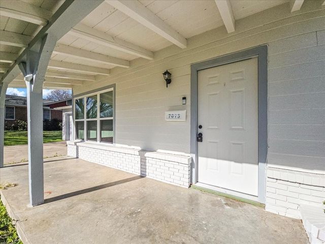 7015 Dover Lane, Richland Hills, TX 76118