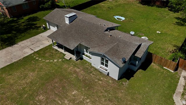 7015 Dover Lane, Richland Hills, TX 76118