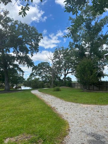 2349 Town Woods Road, Charleston, SC 29414