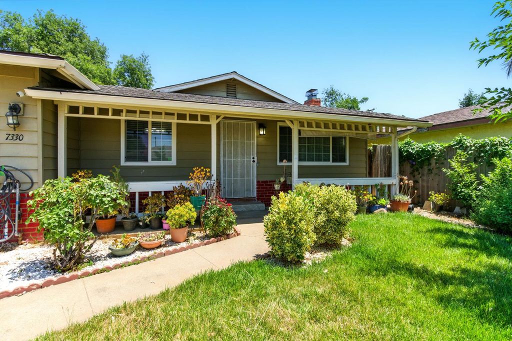 7330 Dorado St, Rio Linda, CA 95673