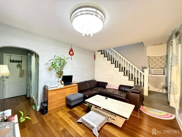 110 Randolph Avenue, South Plainfield, NJ 07080