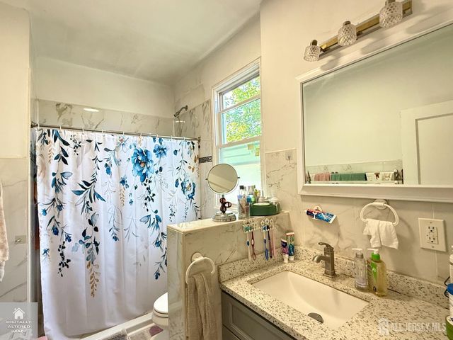 110 Randolph Avenue, South Plainfield, NJ 07080