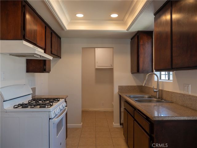 4553 W 162nd Street, Lawndale, CA 90260