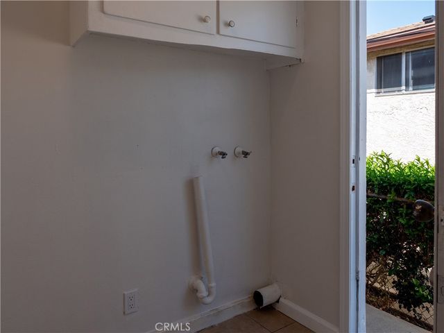 4553 W 162nd Street, Lawndale, CA 90260