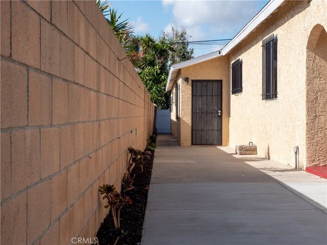 4553 W 162nd Street, Lawndale, CA 90260