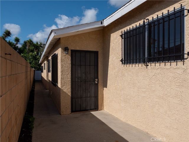4553 W 162nd Street, Lawndale, CA 90260