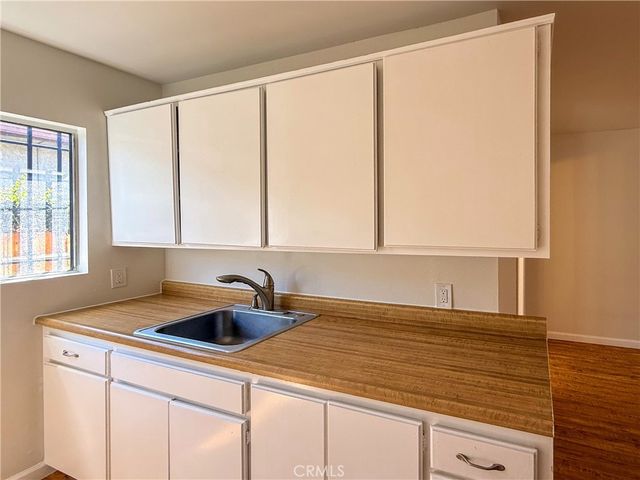 4553 W 162nd Street, Lawndale, CA 90260