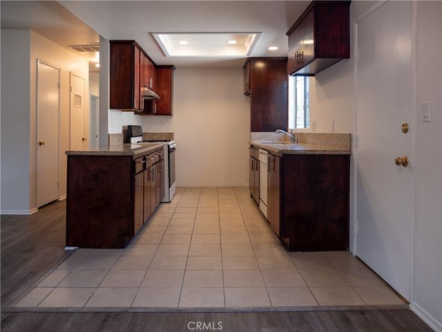 4553 W 162nd Street, Lawndale, CA 90260