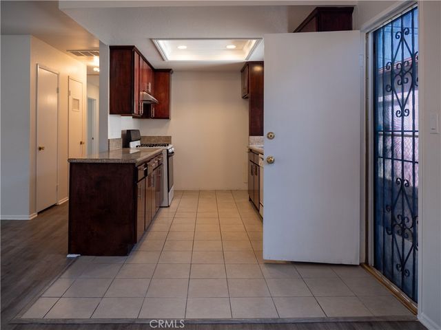 4553 W 162nd Street, Lawndale, CA 90260