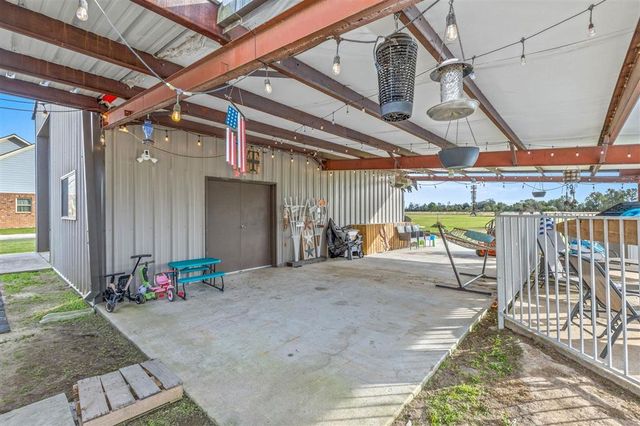7375 McCown Road, Iowa, LA 70647