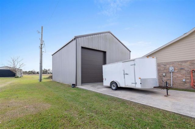 7375 McCown Road, Iowa, LA 70647