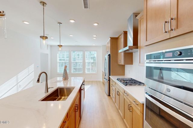 5029 Jowett'S Walk Drive 29, Cary, NC 27519