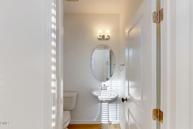 5029 Jowett'S Walk Drive 29, Cary, NC 27519