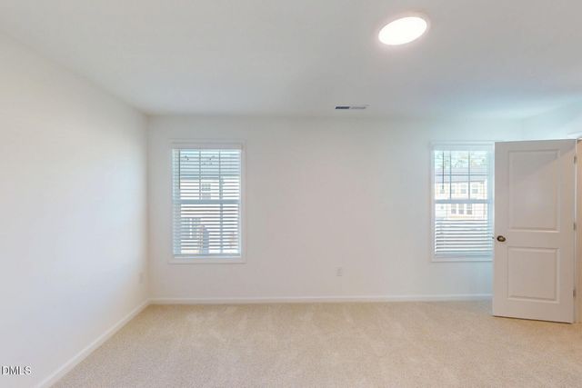 5029 Jowett'S Walk Drive 29, Cary, NC 27519