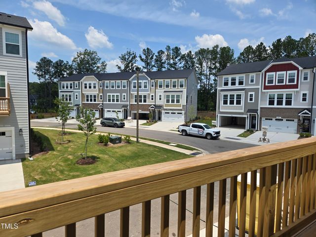 5029 Jowett'S Walk Drive 29, Cary, NC 27519