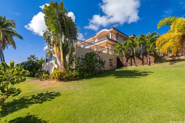 269 Kaialii Place, Honolulu, HI 96821