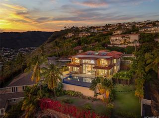 269 Kaialii Place, Honolulu, HI 96821