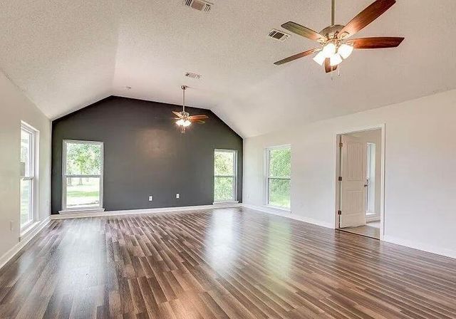 6535 Lakeshore Rd., Bay St. Louis, MS 39520